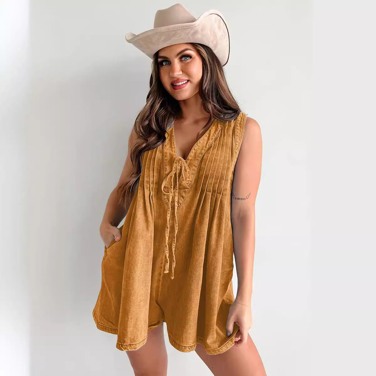 Women's New Fashion Joker Sleeveless Short-sleeved Shorts Denim Jumpsuit