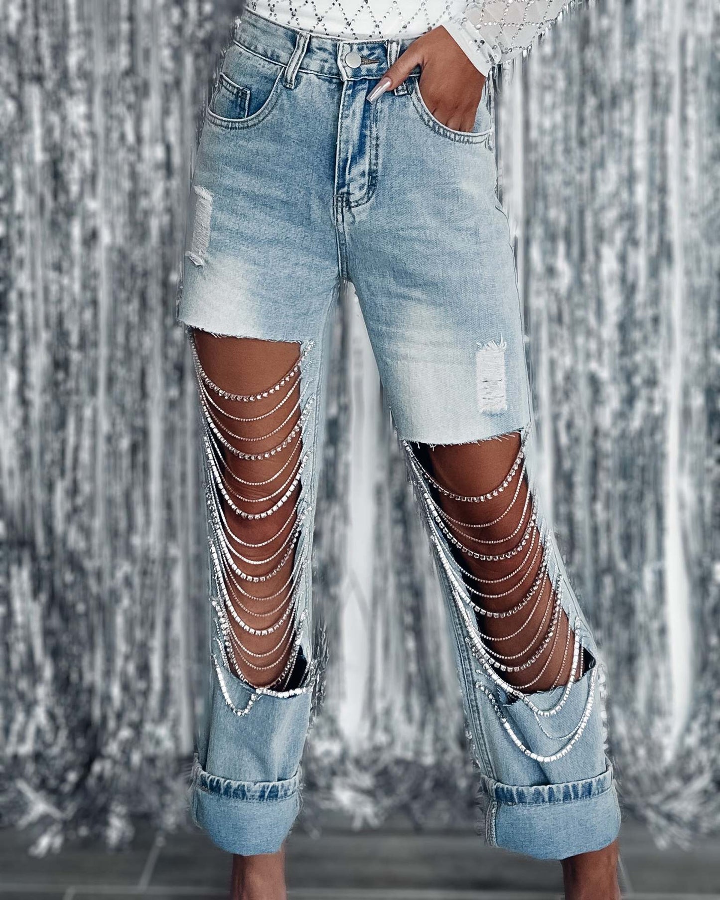 Women's New Fashion Casual Joker Hole Jeans Women's Chain Pendant Straight Pants.