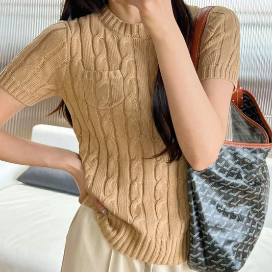 Women's New Fashion Casual Joker Twist Sweater with Pocket Half Sleeve Knitted T-shirt.