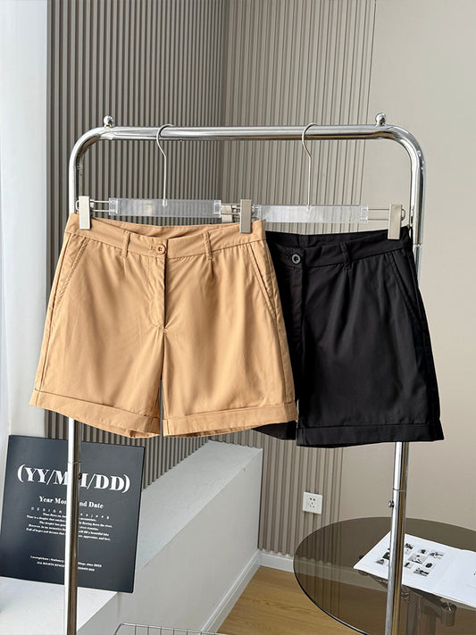 Women's New Fashion Casual Joker Loose Zipper Shorts Retro Women's Chic Shorts.